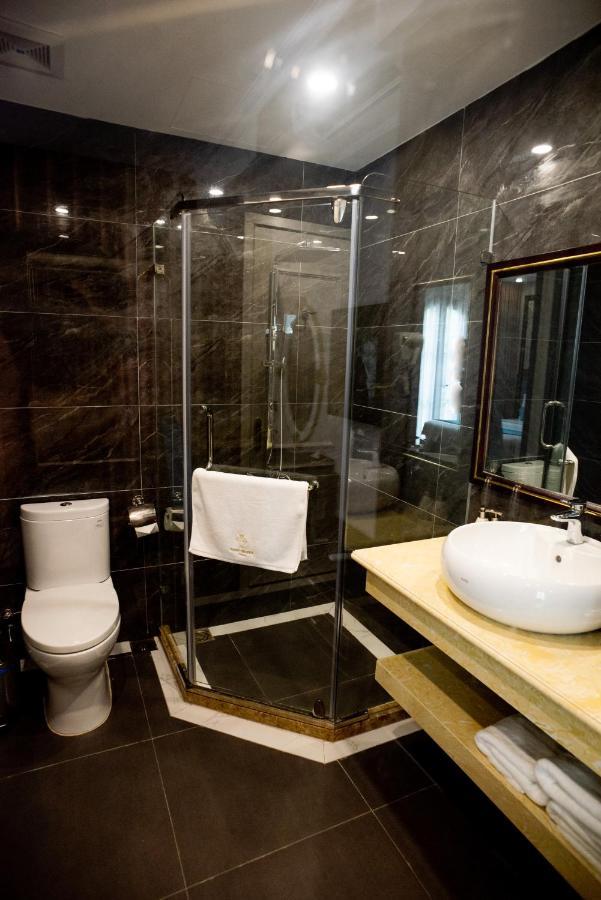 Rubyqueen Halong Hotel Ha Long Exterior photo